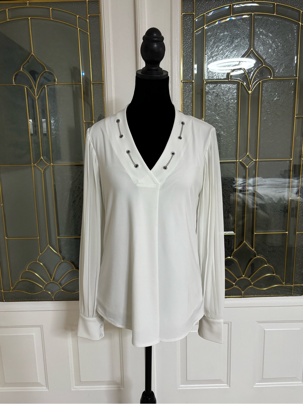 White House Black Market White V-Neck Grommet Detail Long-Sleeve Blouse